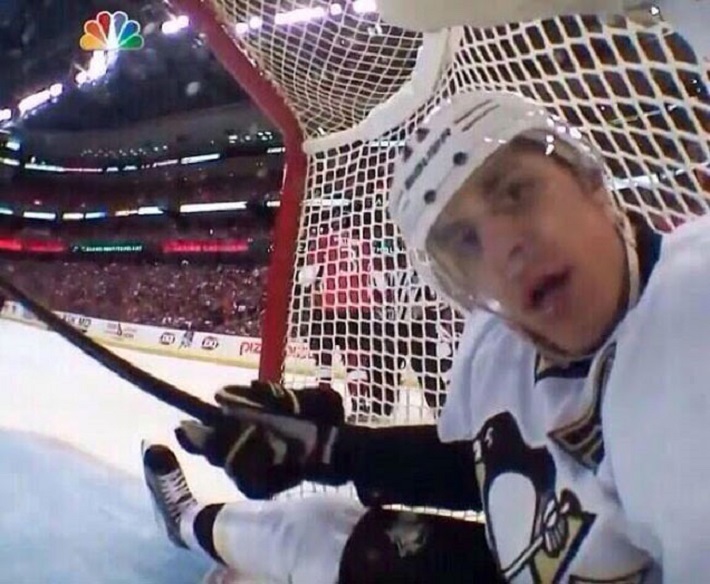 Evgeni Malkin's goal selfie